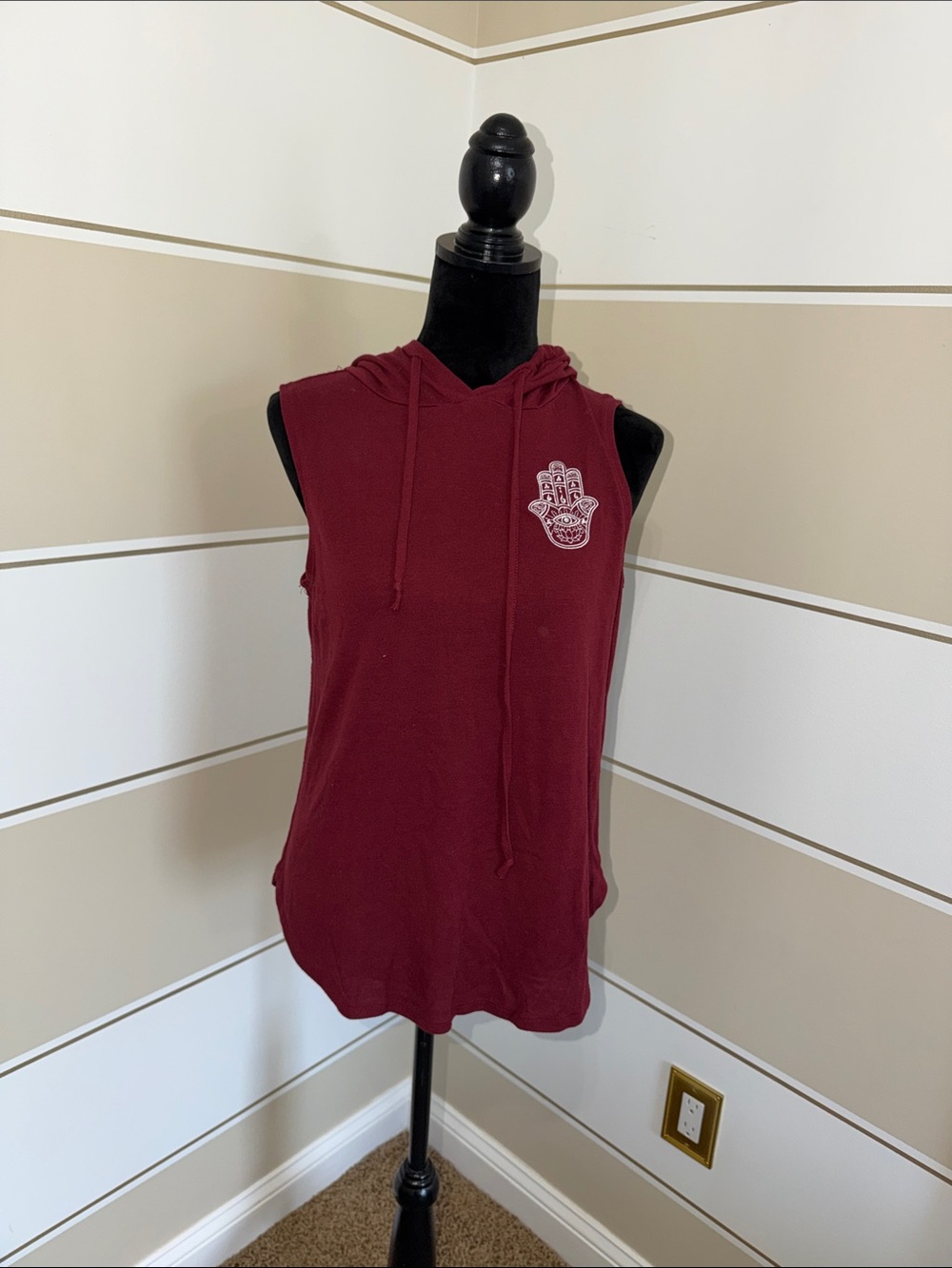 Modern Lux Sleeveless Hooded Muscle Tee - Burgundy